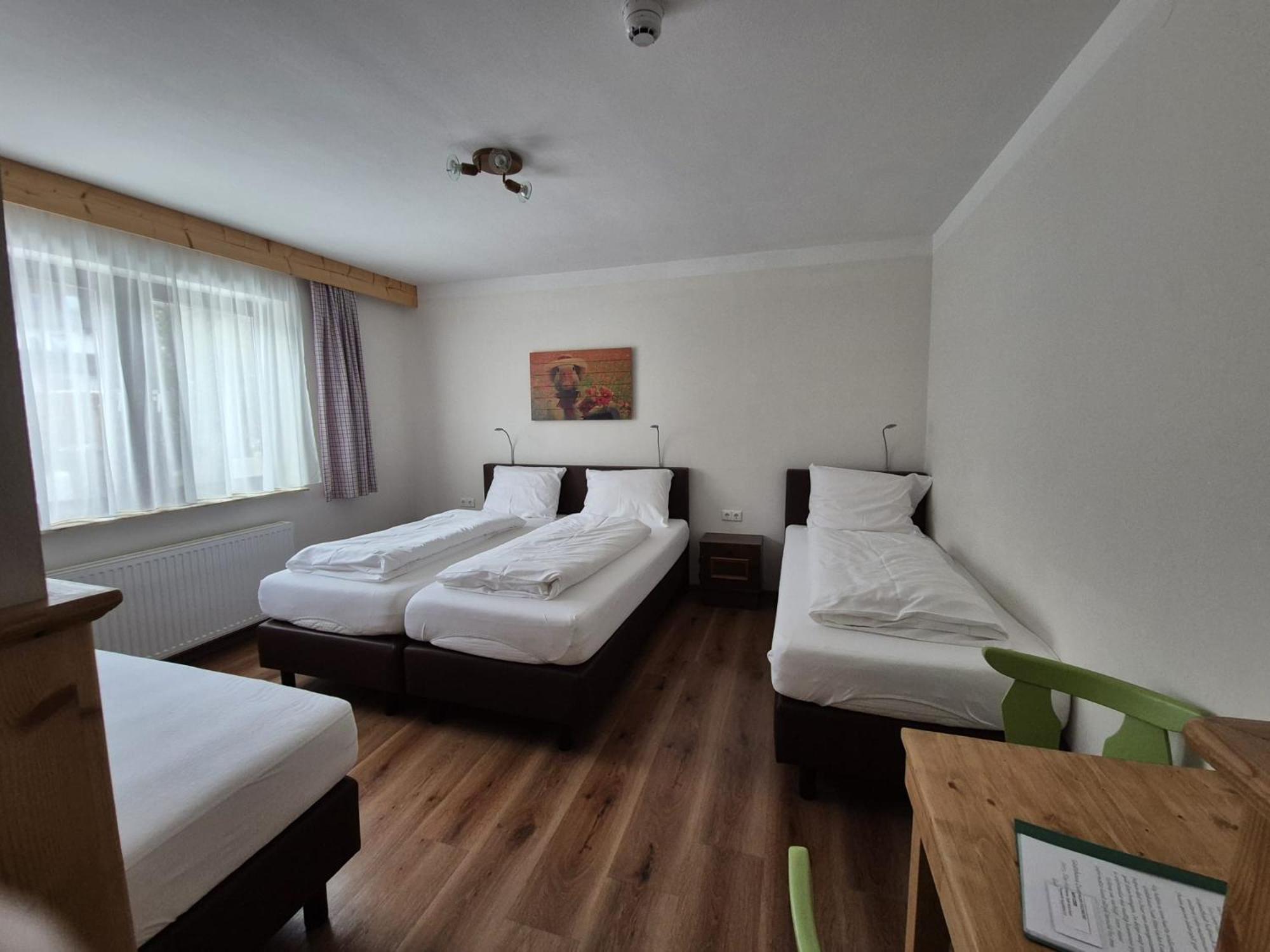 Gaestehaus Zum Steirischen Kuss Aich  Exteriör bild