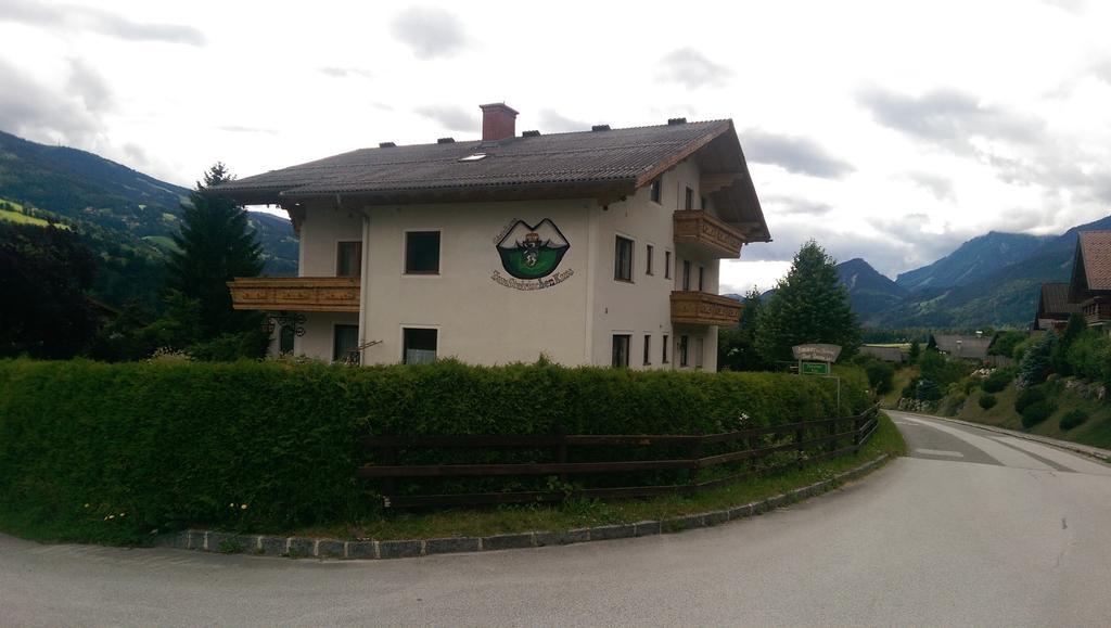 Gaestehaus Zum Steirischen Kuss Aich  Exteriör bild
